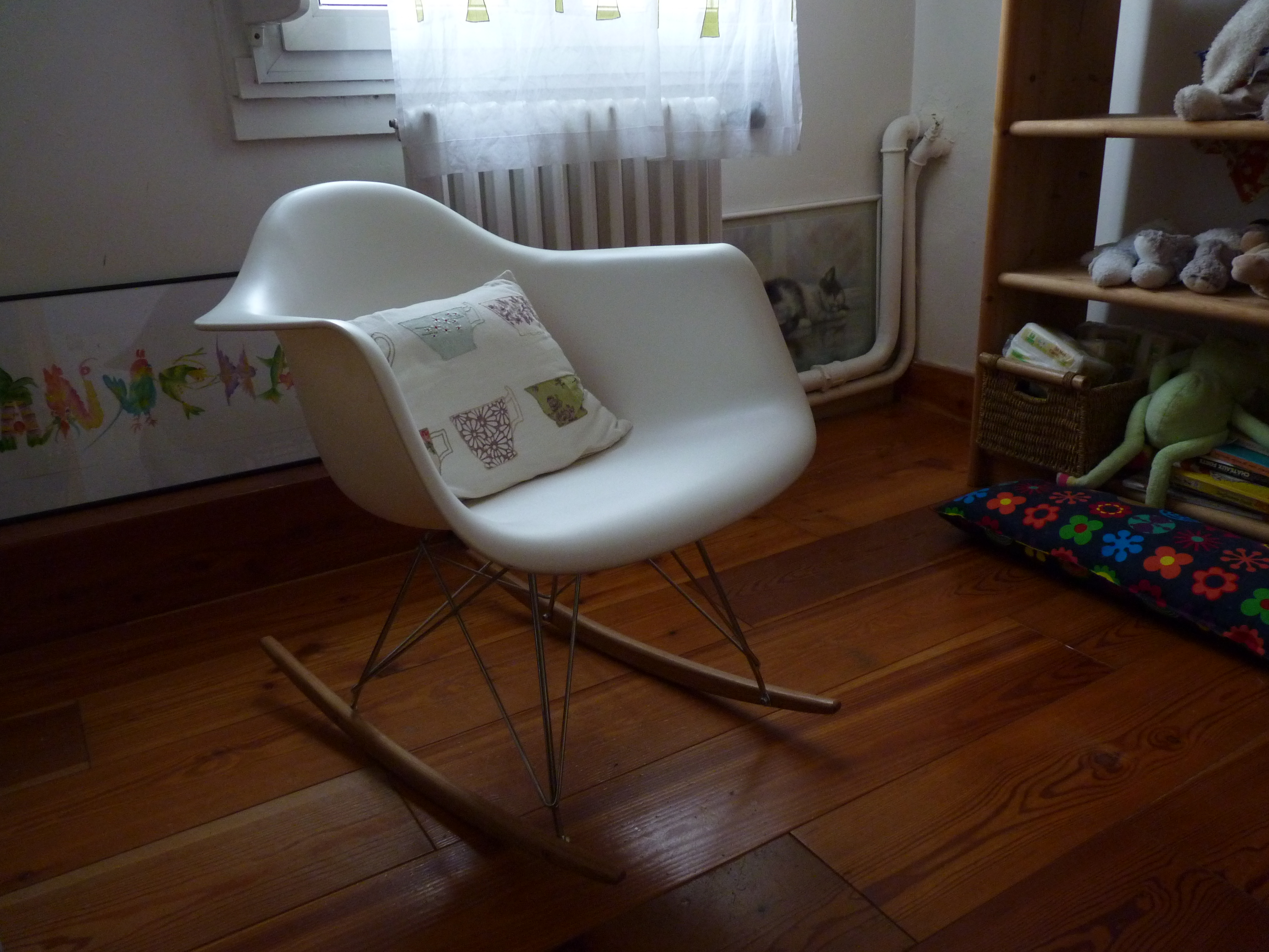 Rocking chair