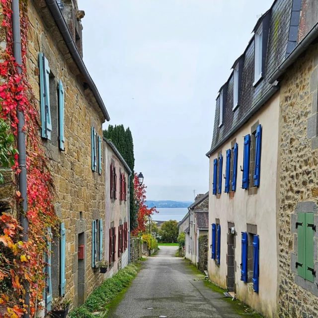 Landévennec. #landevennec #presquiledecrozon #finistere #Bretagne #brittany #pennarbed #leboutdumonde #aulnemaritime